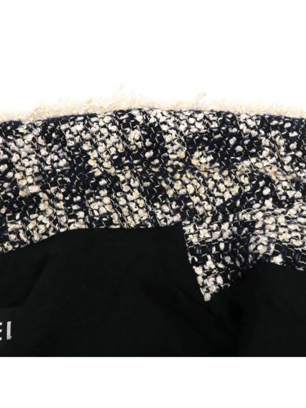 Chanel Jacket Navy - Picture 4 of 9